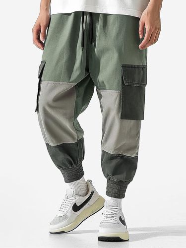 Pantalon cargo à la taille avec cordon de serrage et poche à rabat en patchwork de blocs de couleurss - Newchic - Modalova