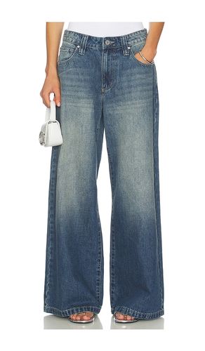 JAMBES LARGES 99 en . Taille 24. Also en 25, 26, 27, 28, 29 - Abrand - Modalova