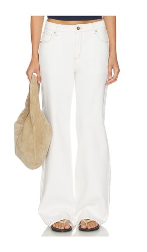 JAMBES LARGES 99 en . Taille 26. Also en 31, 32, 33, 34 - Abrand - Modalova