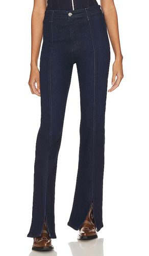 JEAN FLARE X EMRATA ANISTEN in . Size 28, 33 - AG Jeans - Modalova