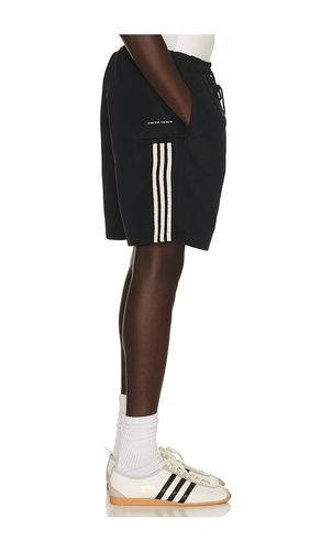 Adi007 Shorts en . Taille M. Also en L - adidas by Song for the Mute - Modalova
