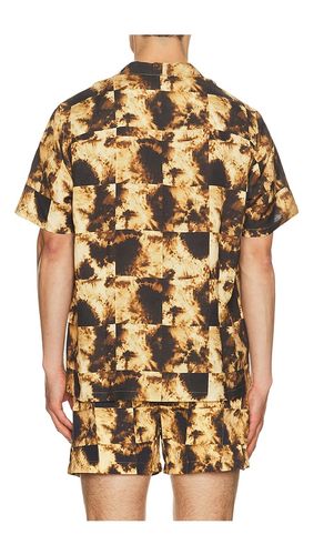 CHEMISE en . Taille L. Also en M, S, XL/1X - AUTO-REPLY - Modalova