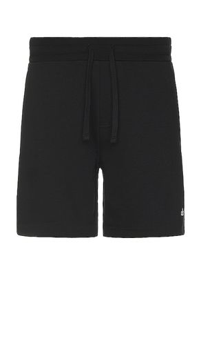 Alo SHORT in Black. Size XL/1X - alo - Modalova