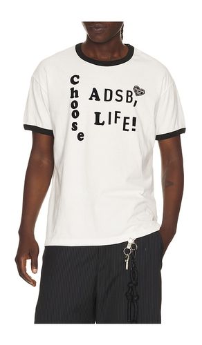 Essential Adsb Flocking Ringer T-Shirt en . Taille L. Also en XL/1X - Andersson Bell - Modalova
