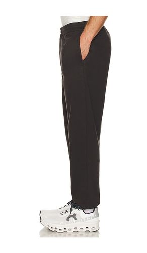 LuxeFleece Jogger en . Taille S. Also en M, XL/1X - Beyond Yoga - Modalova