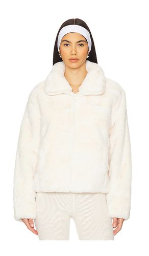 BLOUSON ON THE LIST FAUX FUR in . Size M, S, XS - Beyond Yoga - Modalova