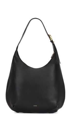Oversized Celestia Shoulder Bag in - Cuyana - Modalova