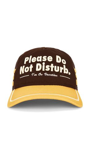 CASQUETTE PLEASE DO NOT DISTURB in - Duvin Design - Modalova