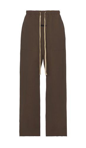 PANTALON MILITARY in . Size M, S, XL - Fear of God ESSENTIALS - Modalova