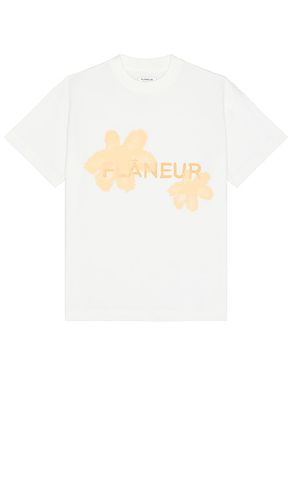 T-SHIRT in . Size M, XL/1X - FLANEUR - Modalova