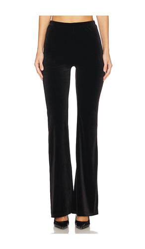 PANTALON FLARE EN VELOURS in . Size S, XXL/2X, XXXXL/4X - Good American - Modalova