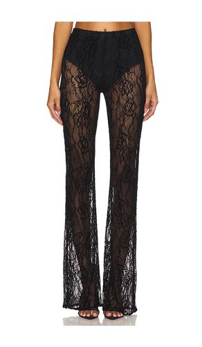 PANTALON FLARE EN DENTELLE in . Size XXXXL/4X - Good American - Modalova