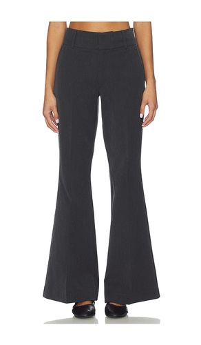 PANTALON ESSENTIAL SUITING en . Taille 0. Also en 2, 4, 6 - Good American - Modalova