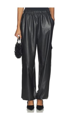 Textured Faux Leather Jogger en . Taille S. Also en M, L - Lapointe - Modalova