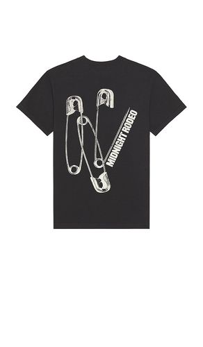 Pinned T-Shirt in . Size M, S, XL/1X - Midnight Rodeo - Modalova