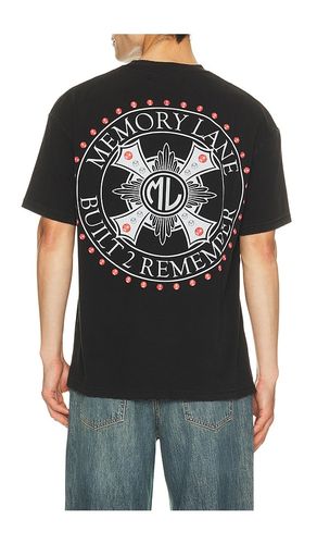 T-SHIRT en . Taille S. Also en M, L, XL/1X - Memory Lane - Modalova