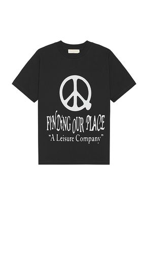 Our Place T-Shirt in . Size M, S, XL/1X, XS - Museum of Peace and Quiet - Modalova