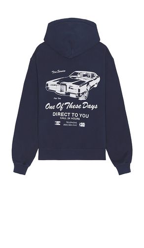 SWEAT À CAPUCHE TIRE SERVICE in . Size M, XL/1X, XXL/2X - ONE OF THESE DAYS - Modalova