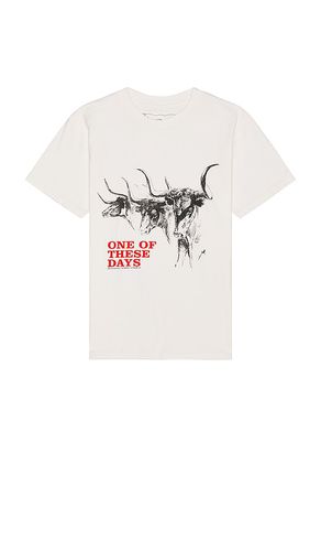 Long Horn T-Shirt in . Size M, S, XL/1X - ONE OF THESE DAYS - Modalova