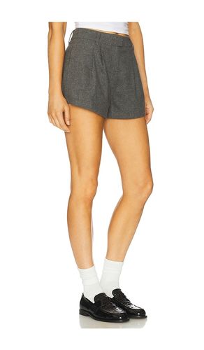 Halle Short en . Taille L. Also en M, S, XS - OSIS STUDIO - Modalova