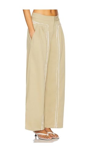 PANTALON TRACEY en . Taille S. Also en L - OSIS STUDIO - Modalova