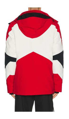 BLOUSON en . Taille M. Also en L, XL/1X, S - Perfect Moment - Modalova
