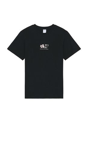 Digi Flower T-Shirt in . Size M, L - Rivvia Projects - Modalova