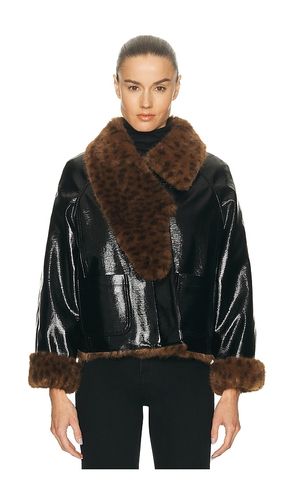 BLOUSON en . Taille M-L. Also en S-M - REVOLVE x JJ - Modalova