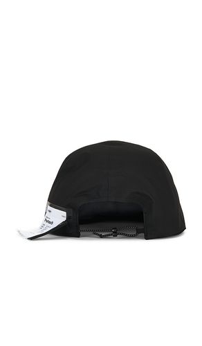 Satisfy CASQUETTE PERTEX en Black - Satisfy - Modalova