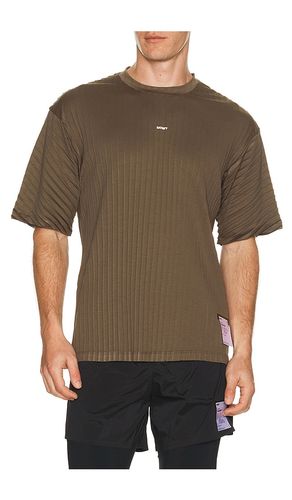 Auralite Pleated T-Shirt en . Taille S. Also en M, XL - Satisfy - Modalova