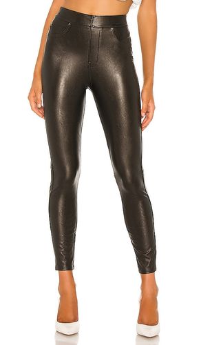 PANTALON LIKE LEATHER in . Size S, XS - SPANX - Modalova