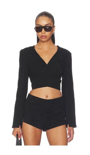 X REVOLVE Long Sleeve Wrap Top en . Taille S. Also en M, L - Understated Leather - Modalova