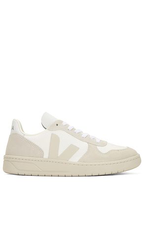 V-10 Sneakers in . Size 41, 42, 43, 44 - Veja - Modalova