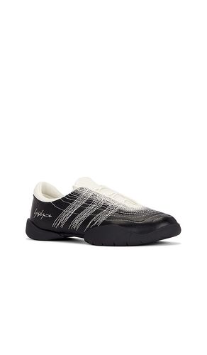 CHAUSSURES REGU en . Taille 8.5. Also en 9, 9.5, 10, 10.5 - Y-3 - Modalova