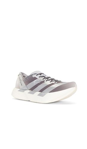 CHAUSSURES ADIOS en . Taille 8. Also en 8.5, 9, 9.5, 10, 10.5, 11, 11.5 - Y-3 - Modalova