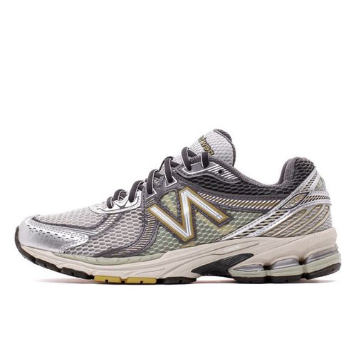 New Balance 860 V2 Earth - New Balance - Modalova