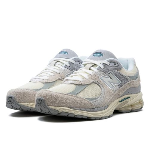 New Balance 2002R Linen - New Balance - Modalova