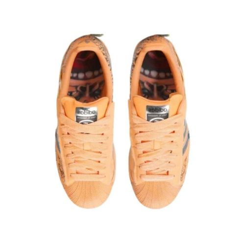 Superstar Hellstar Hazy Orange - Adidas - Modalova