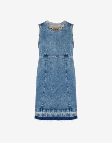 Robe Peace Symbol Patch - Moschino Jeans - Modalova