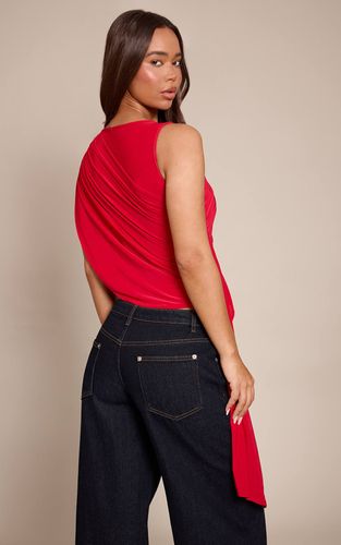 Red Haut Long Fluide Avec Détail Drapé | Taille 32 - PrettyLittleThing - Modalova