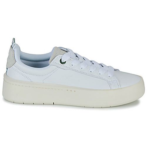 Baskets basses CARNABY PLAT - Lacoste - Modalova