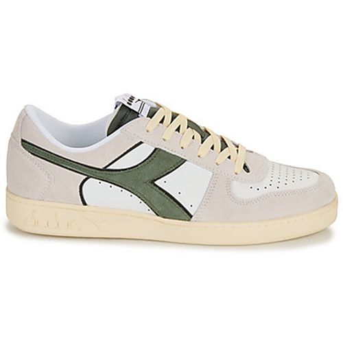 Baskets basses MAGIC BASKET LOW SUEDE - Diadora - Modalova