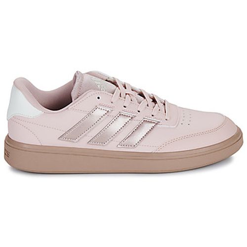 Baskets basses adidas COURTBLOCK - adidas - Modalova