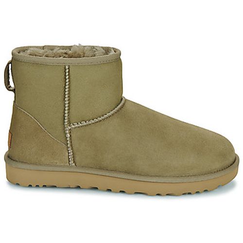 Boots UGG CLASSIC MINI II - UGG - Modalova