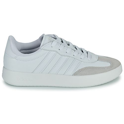 Baskets basses adidas BARREDA - adidas - Modalova