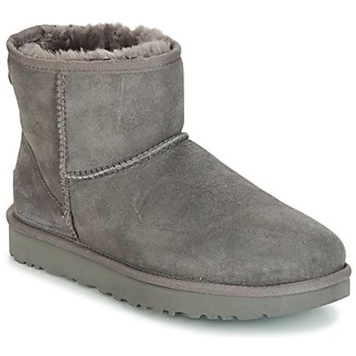 Boots UGG CLASSIC MINI II - UGG - Modalova