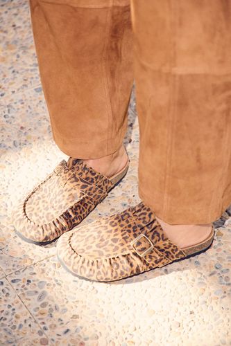 Sabot léopard en cuir Imprimé camel 36 - Promod - Modalova