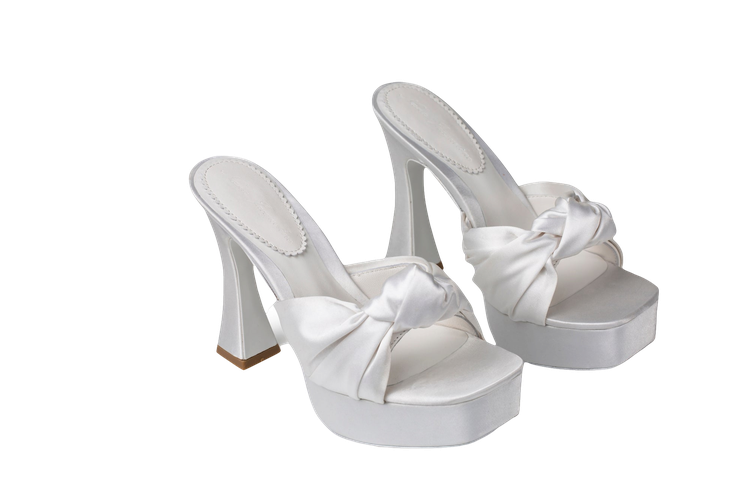 Mara Platform Sandals () - 37 - Shoes - Nana Jacqueline - Modalova