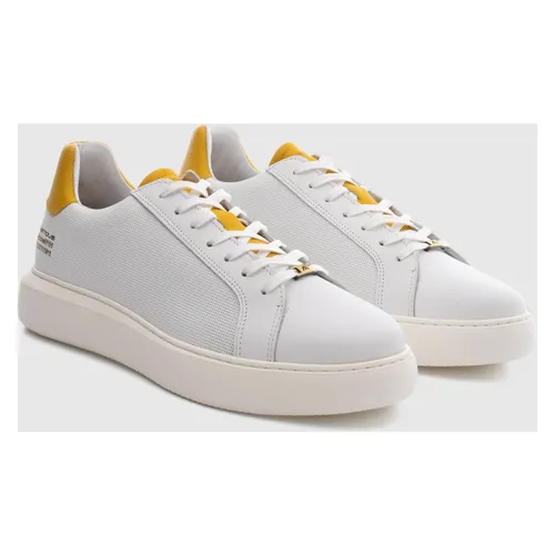 Shoes > Sneakers - - Ambitious - Modalova