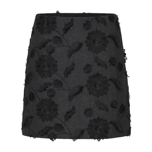 Skirts > Short Skirts - - Bruuns Bazaar - Modalova
